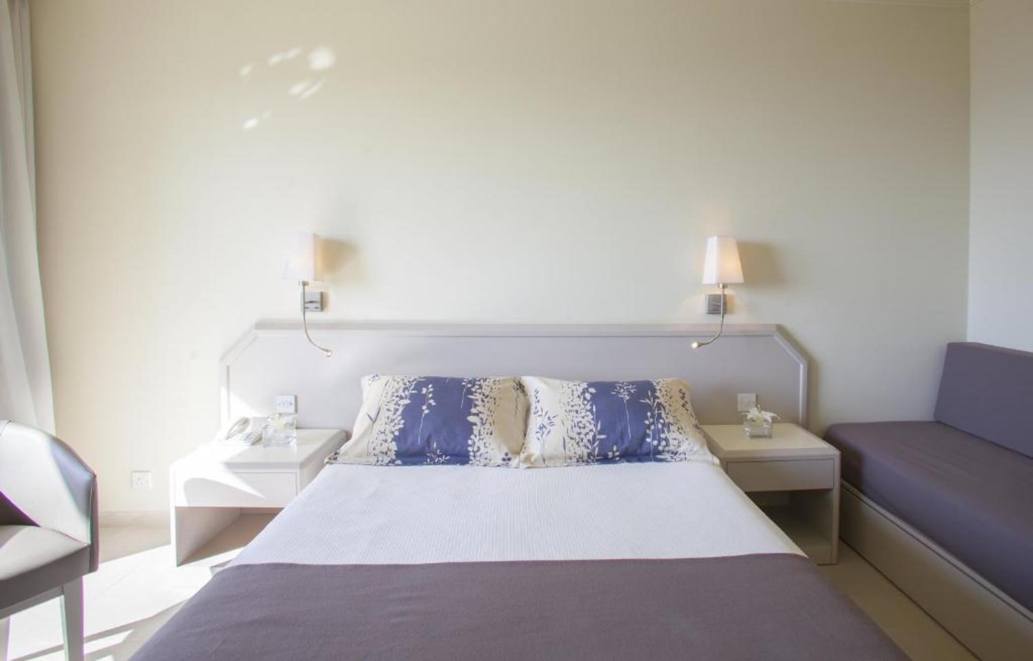 Louis Imperial Beach Paphos Bagian luar foto