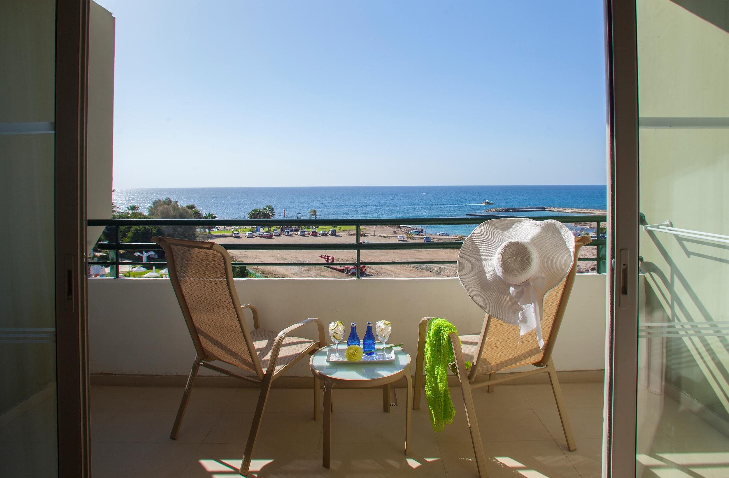 Louis Imperial Beach Paphos Bagian luar foto